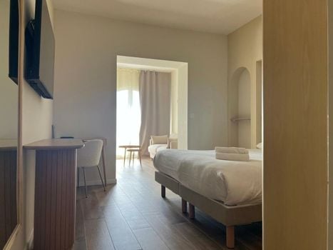 Adonis Sanary Grand Hôtel des Bains