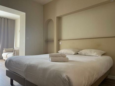 Adonis Sanary Grand Hôtel des Bains