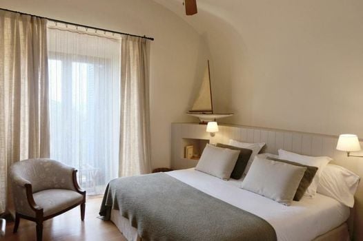 El Far Hotel Restaurant