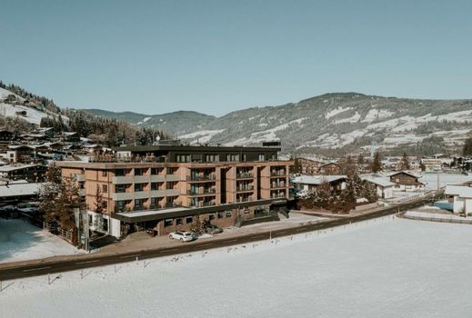AlpenParks Hotel & Apartment Taxacher
