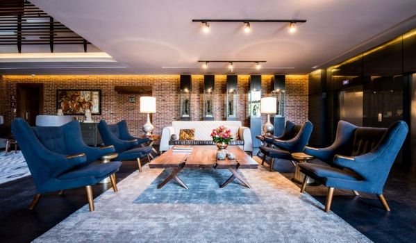 Square Small Luxury Hotel - Nuevo Consulado