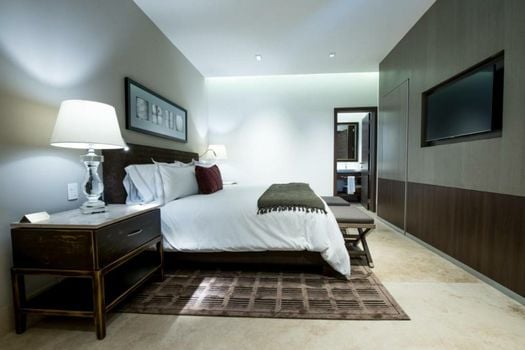 Square Small Luxury Hotel - Nuevo Consulado