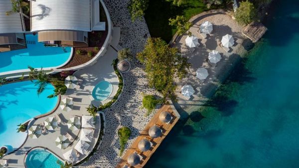 Yacht Classic Hotel - Boutique Class