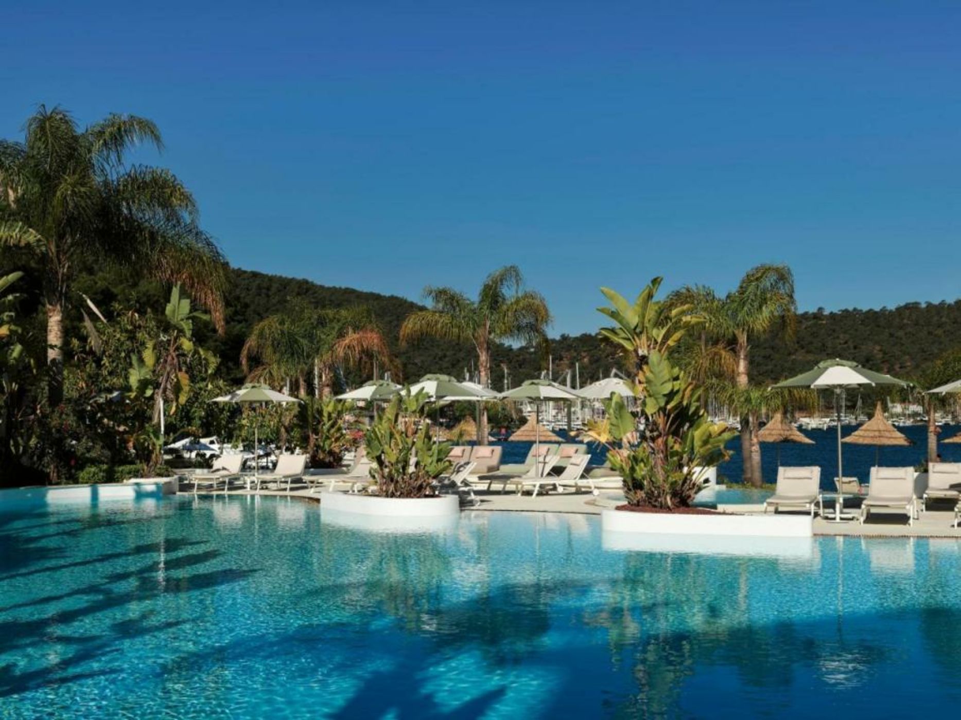 Yacht Classic Hotel - Boutique Class