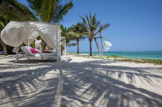 The Maji Beach Boutique Hotel -Adults Only
