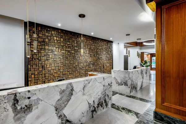 Hotel Fort Des Moines, Curio Collection By Hilton