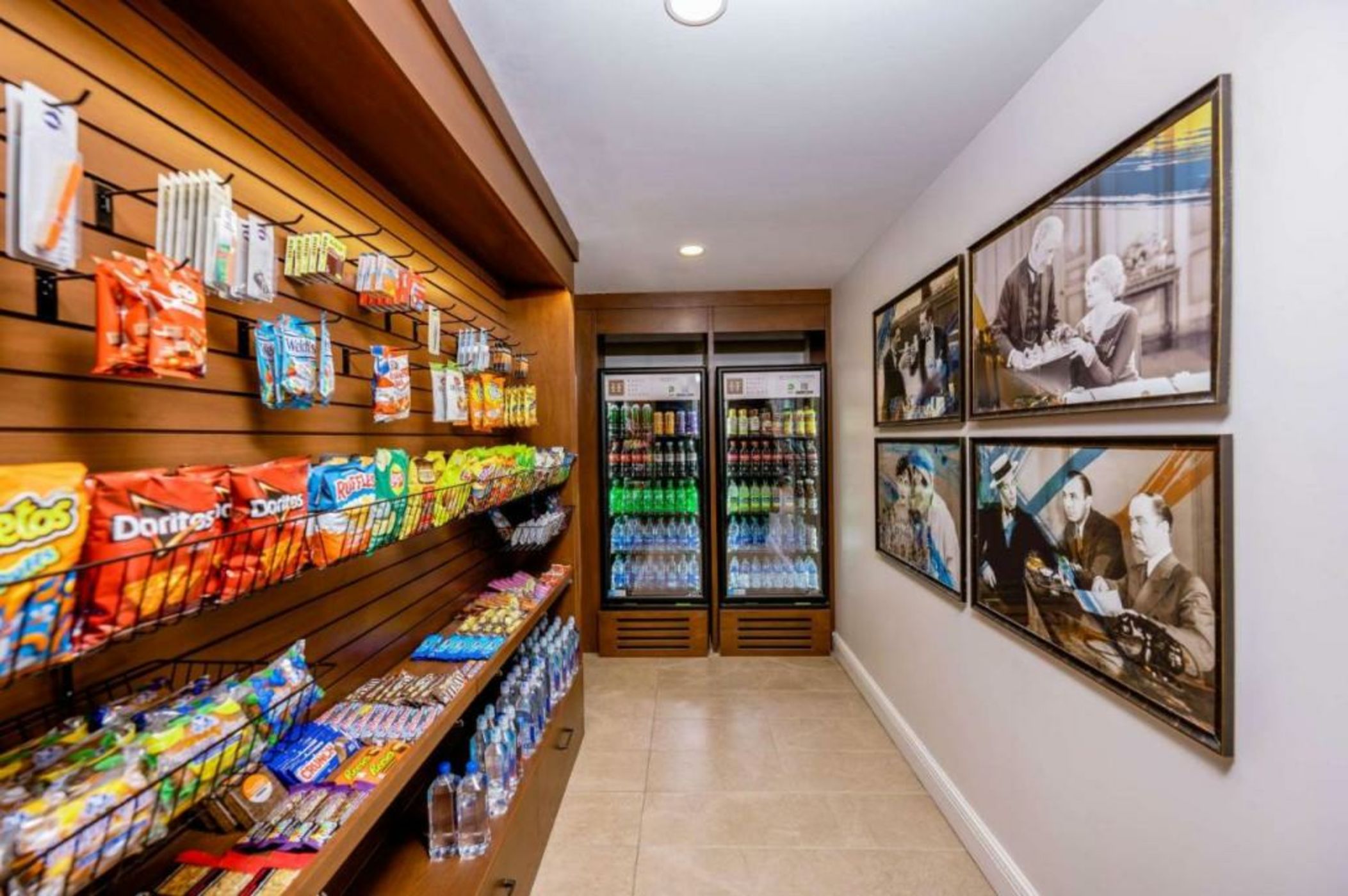 Hotel Fort Des Moines, Curio Collection By Hilton