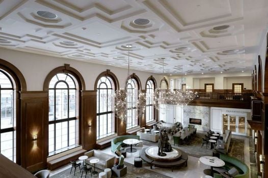 Hotel Fort Des Moines, Curio Collection By Hilton