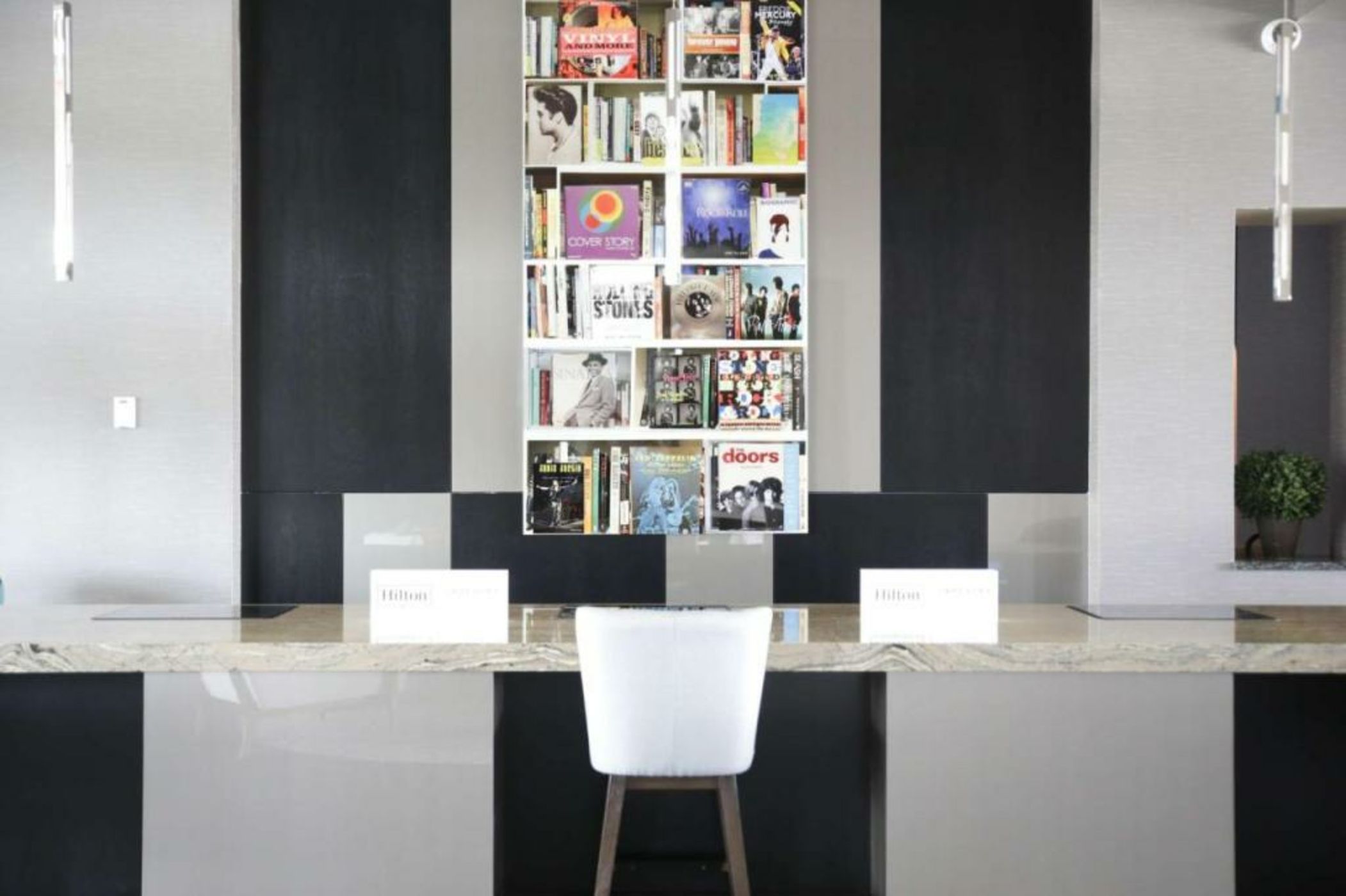 The Rewind West Des Moines, Tapestry Collection By Hilton