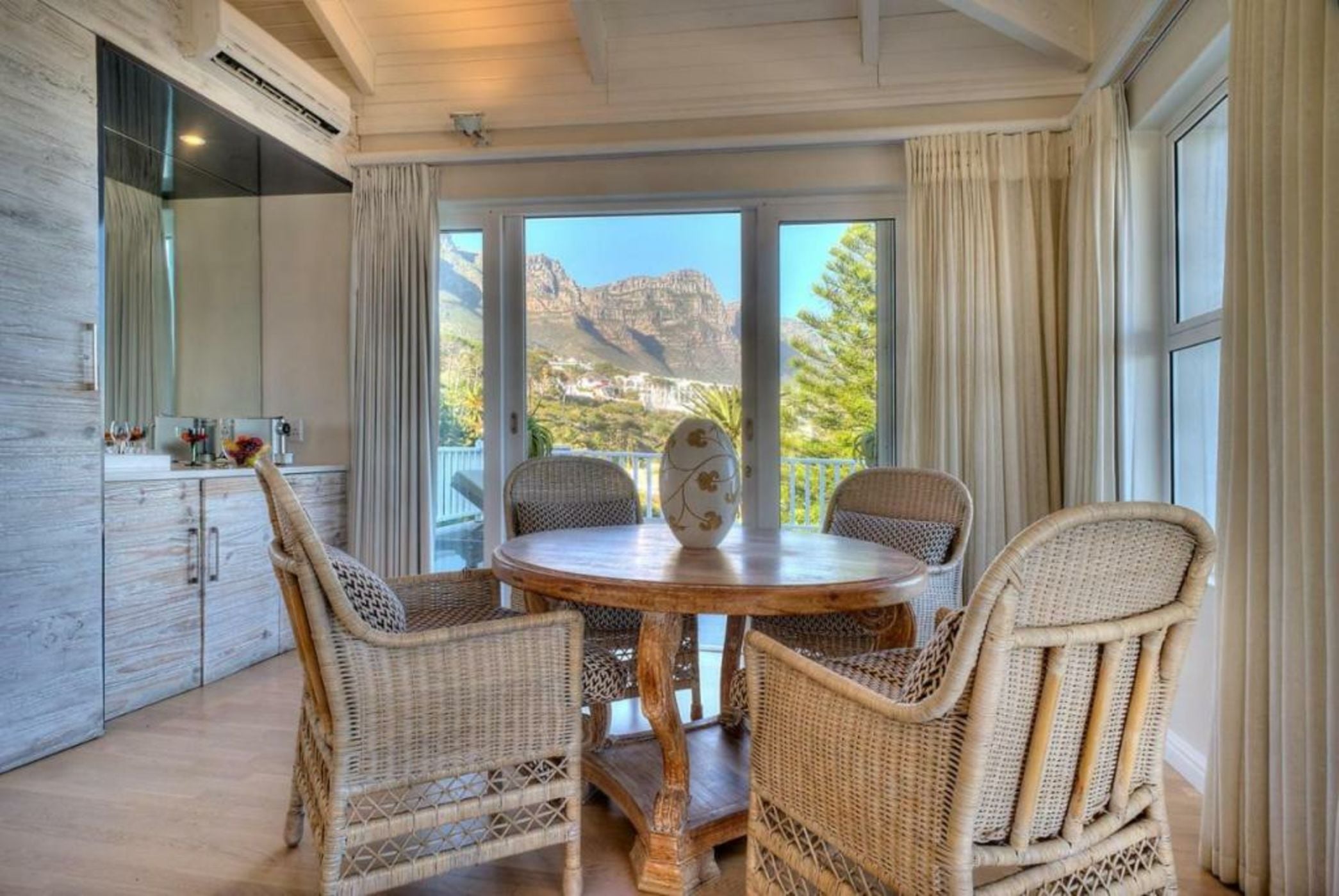 Sea Five Boutique Hotel