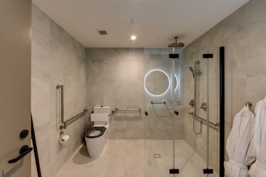 Oval Hotel at Adelaide Oval