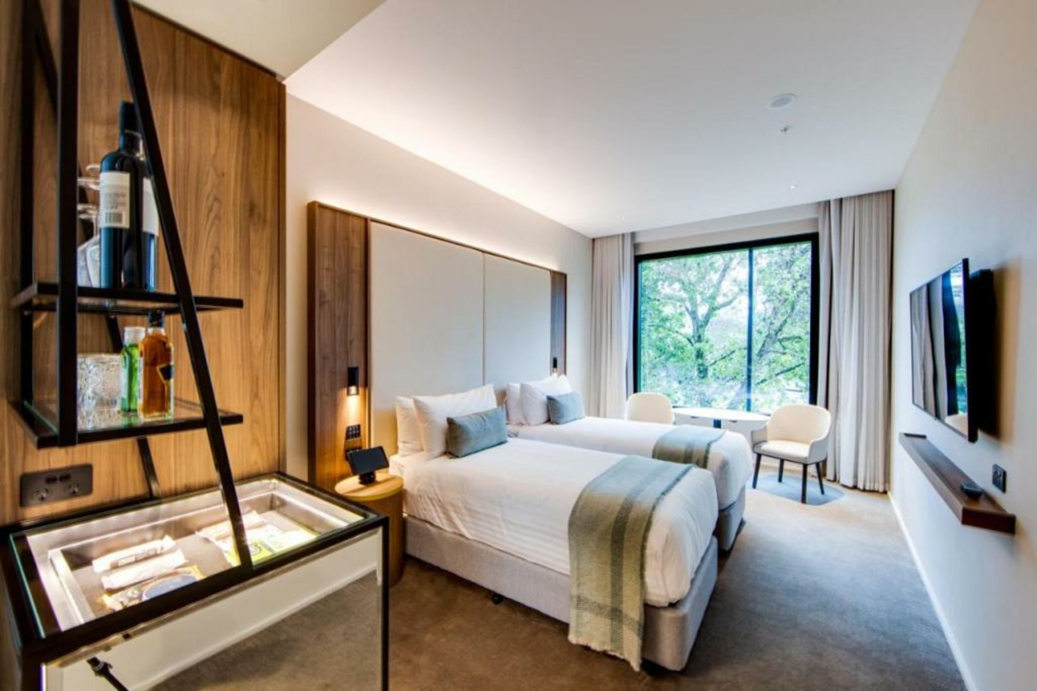 Oval Hotel at Adelaide Oval