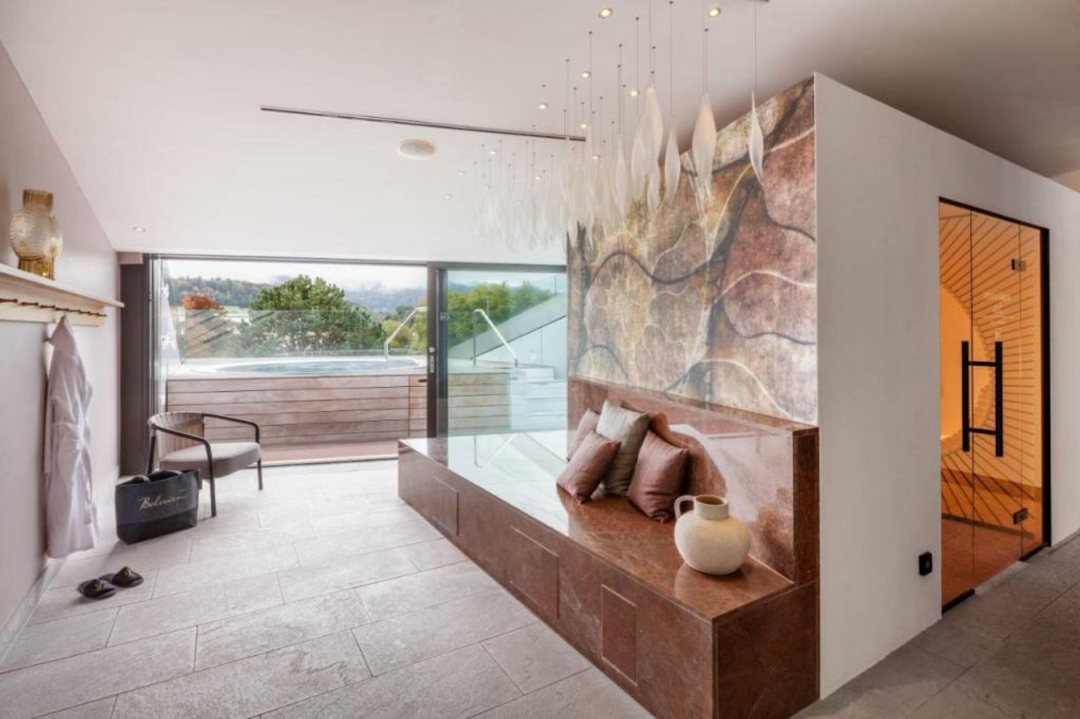 Hotel Belvoir Lake View & Spa