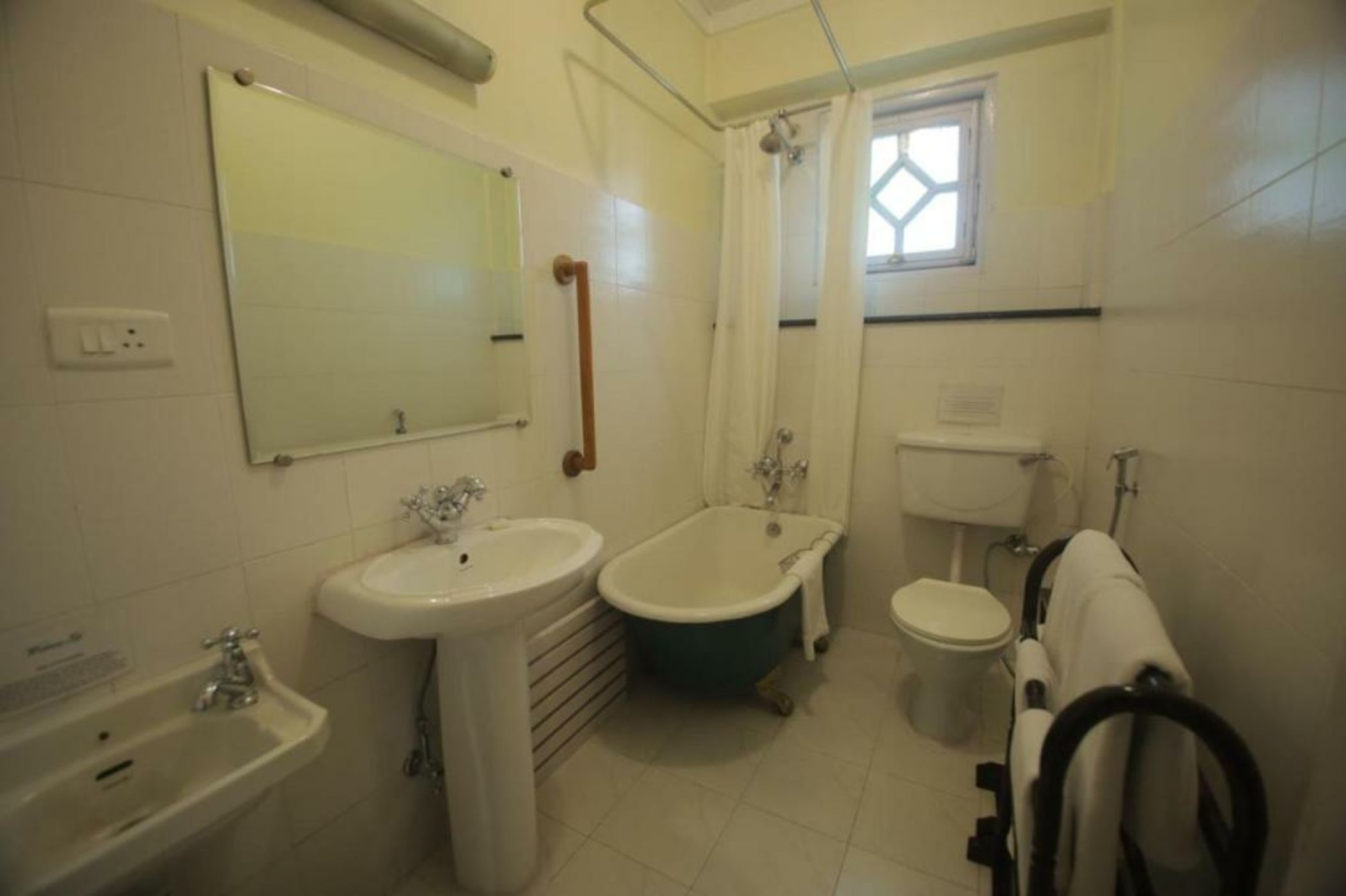 Windamere Hotel - A Colonial Heritage Since 1841