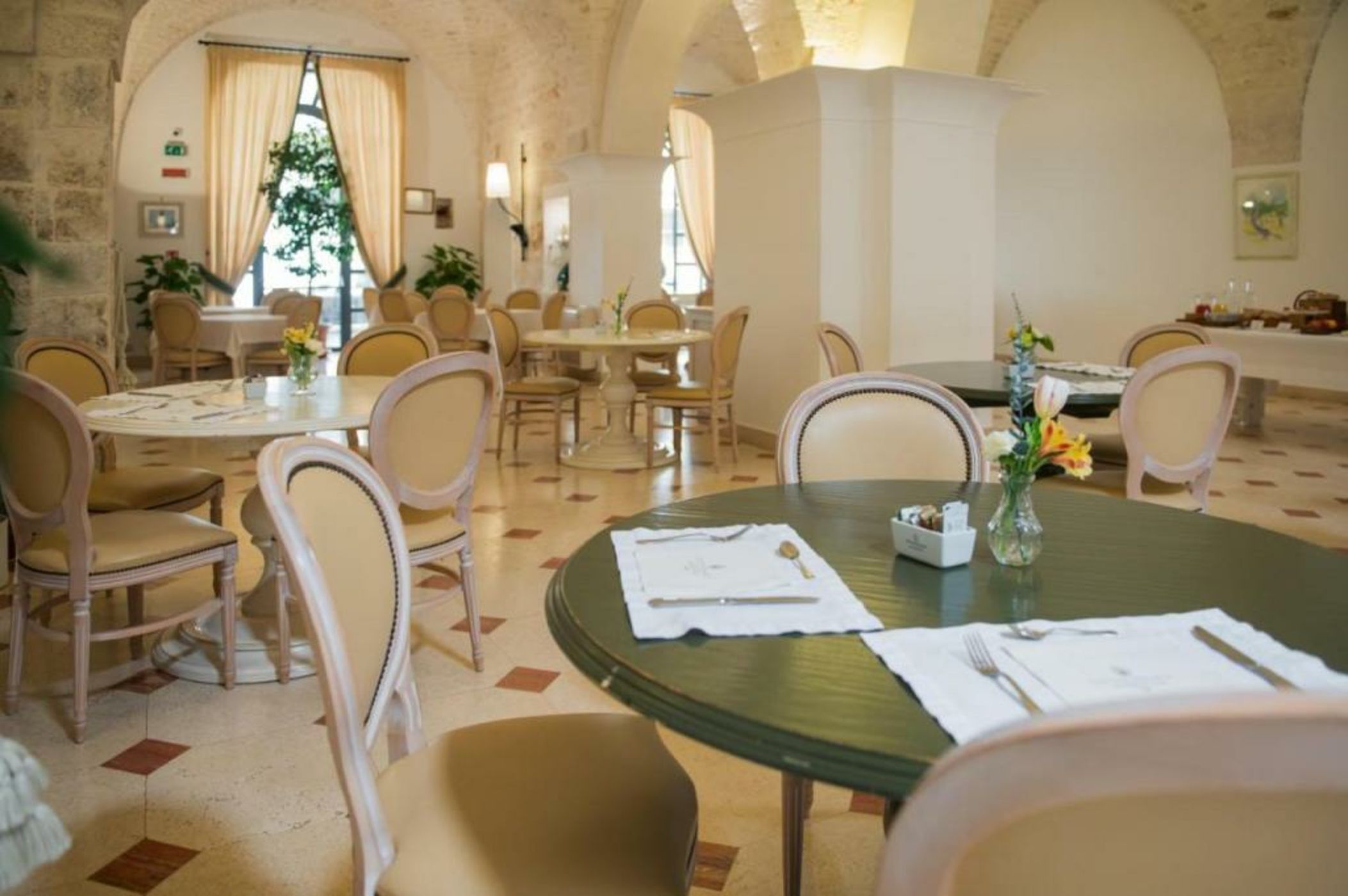 OSTUNI PALACE - Hotel Bistrot & SPA