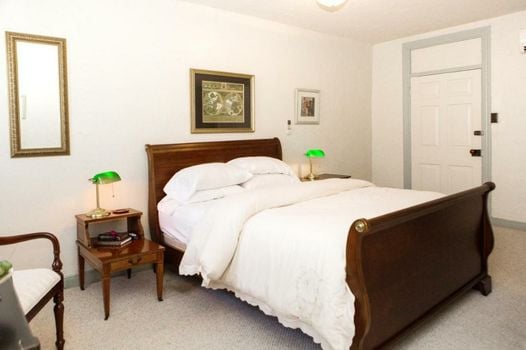 James Buchanan Hotel, Trademark Collection by Wyndham