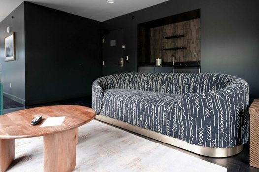 The Inn Hotel Lake Okoboji, an Ascend Collection Hotel