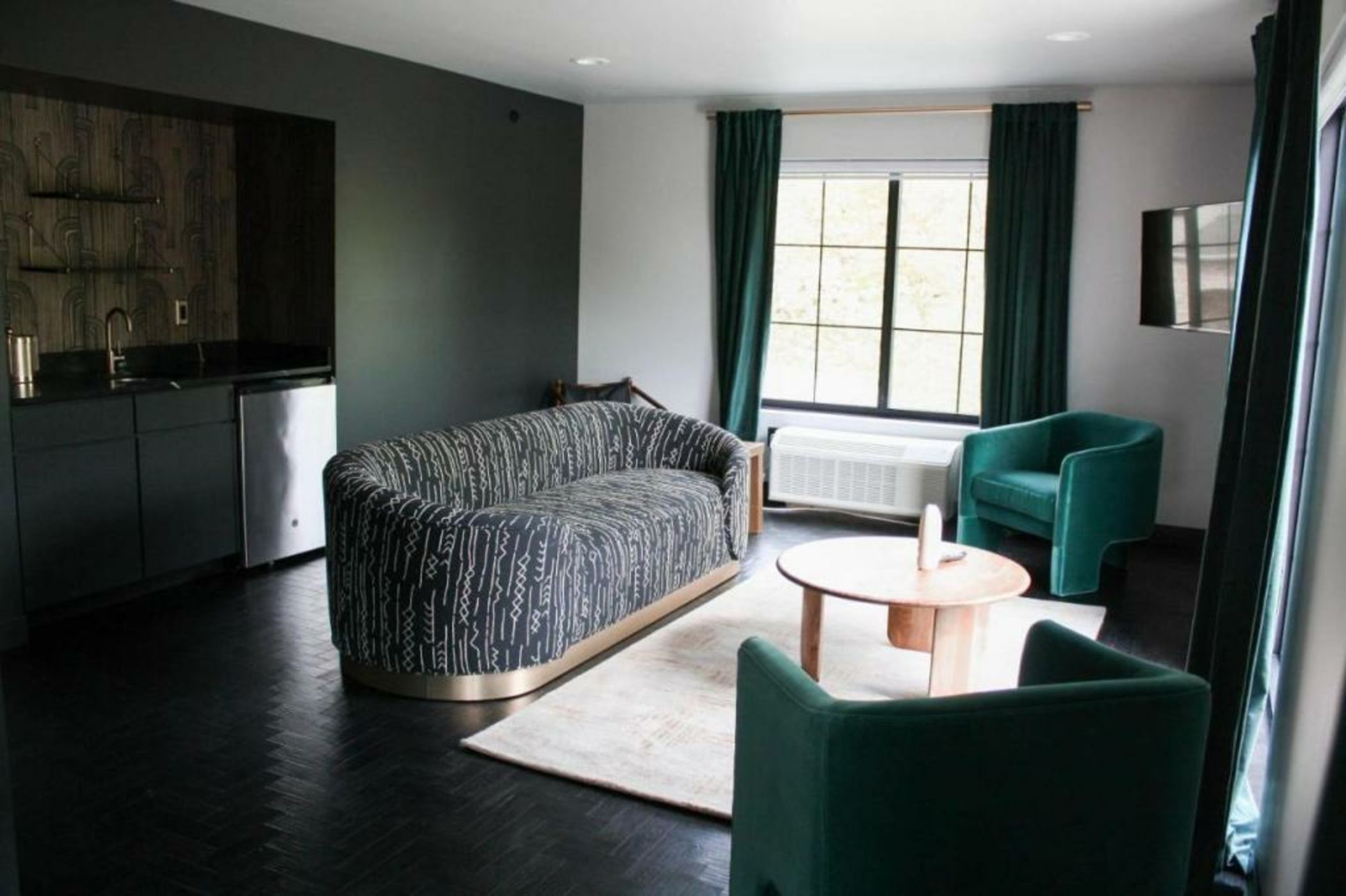 The Inn Hotel Lake Okoboji, an Ascend Collection Hotel