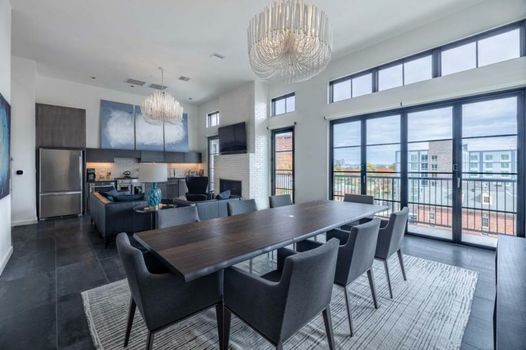 121 Hotel by AvantStay