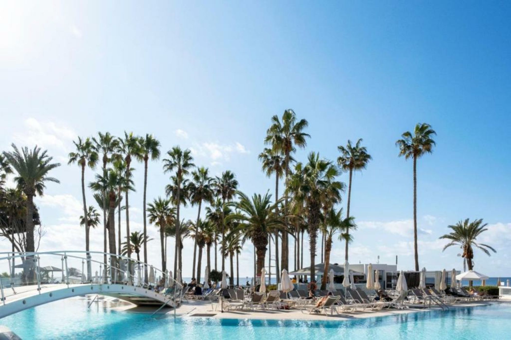 Leonardo Plaza Cypria Maris Beach Hotel & Spa