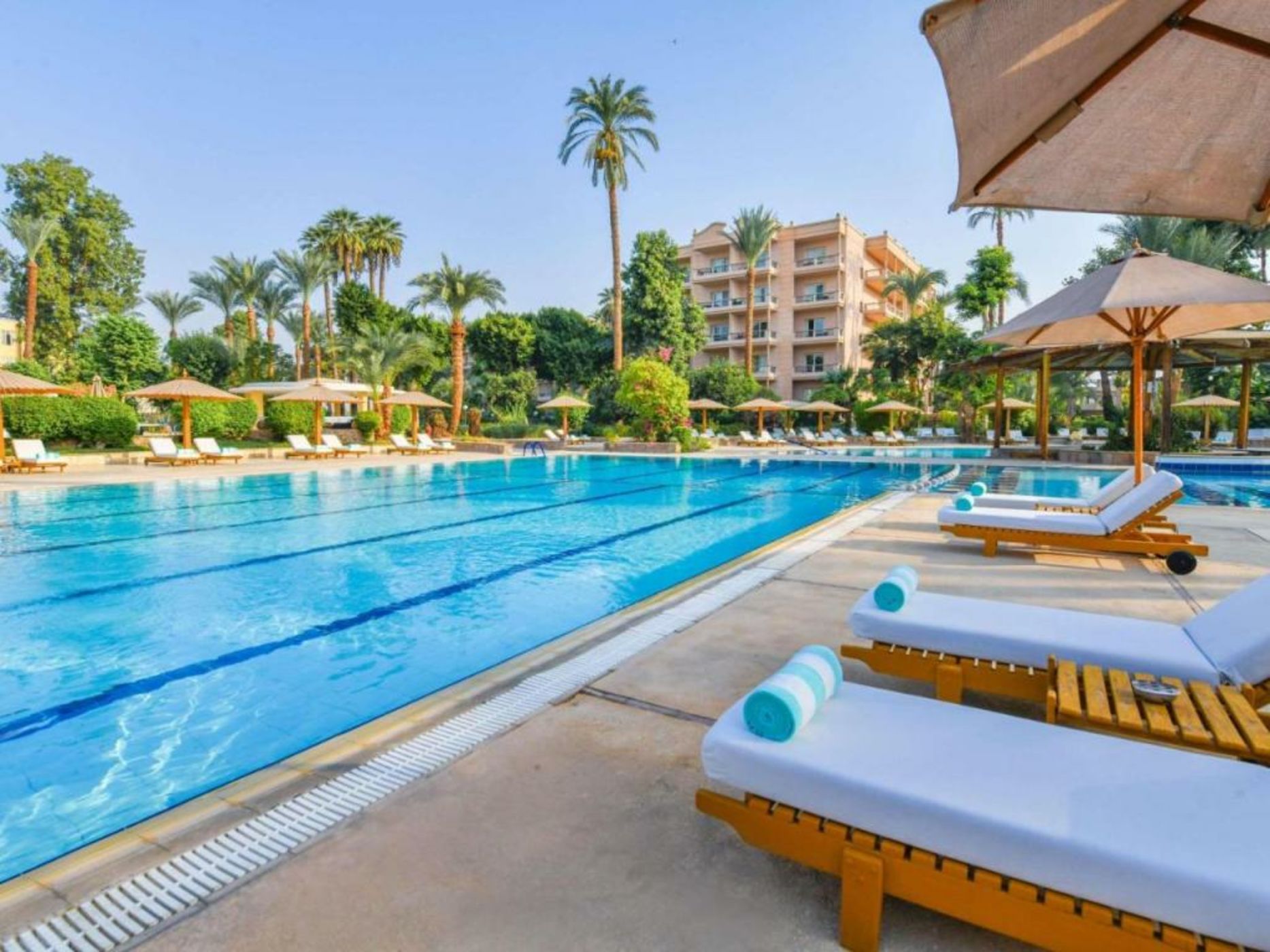 Pavillon Winter Luxor