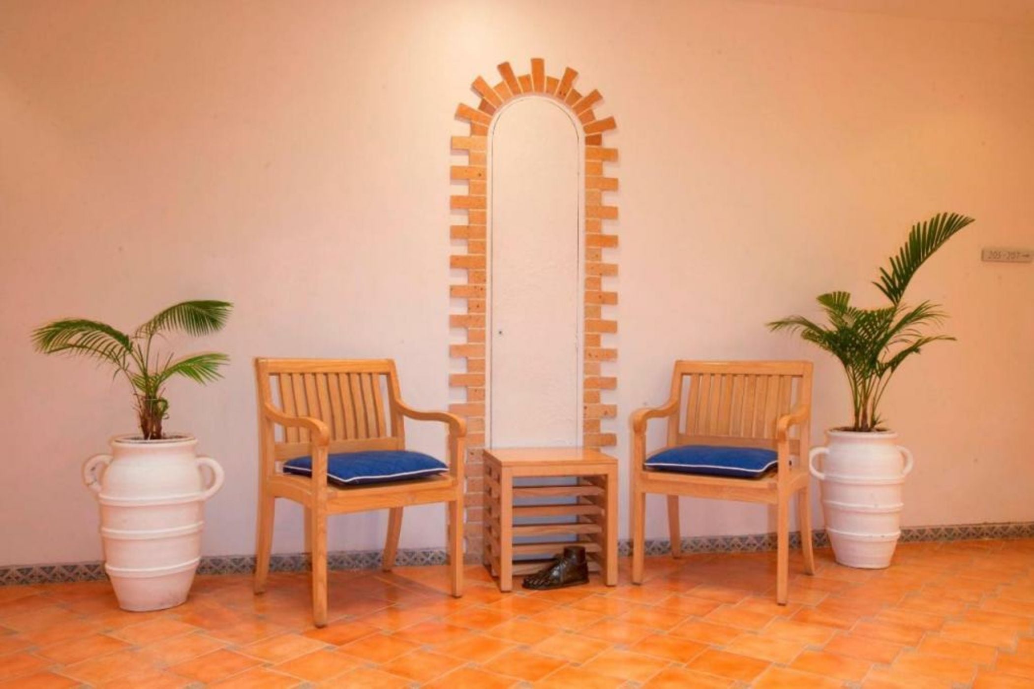 The Gordon House Hotel - Near Gateway Of India