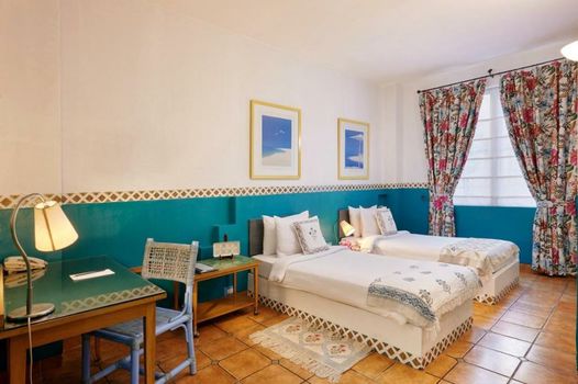 The Gordon House Hotel - Near Gateway Of India