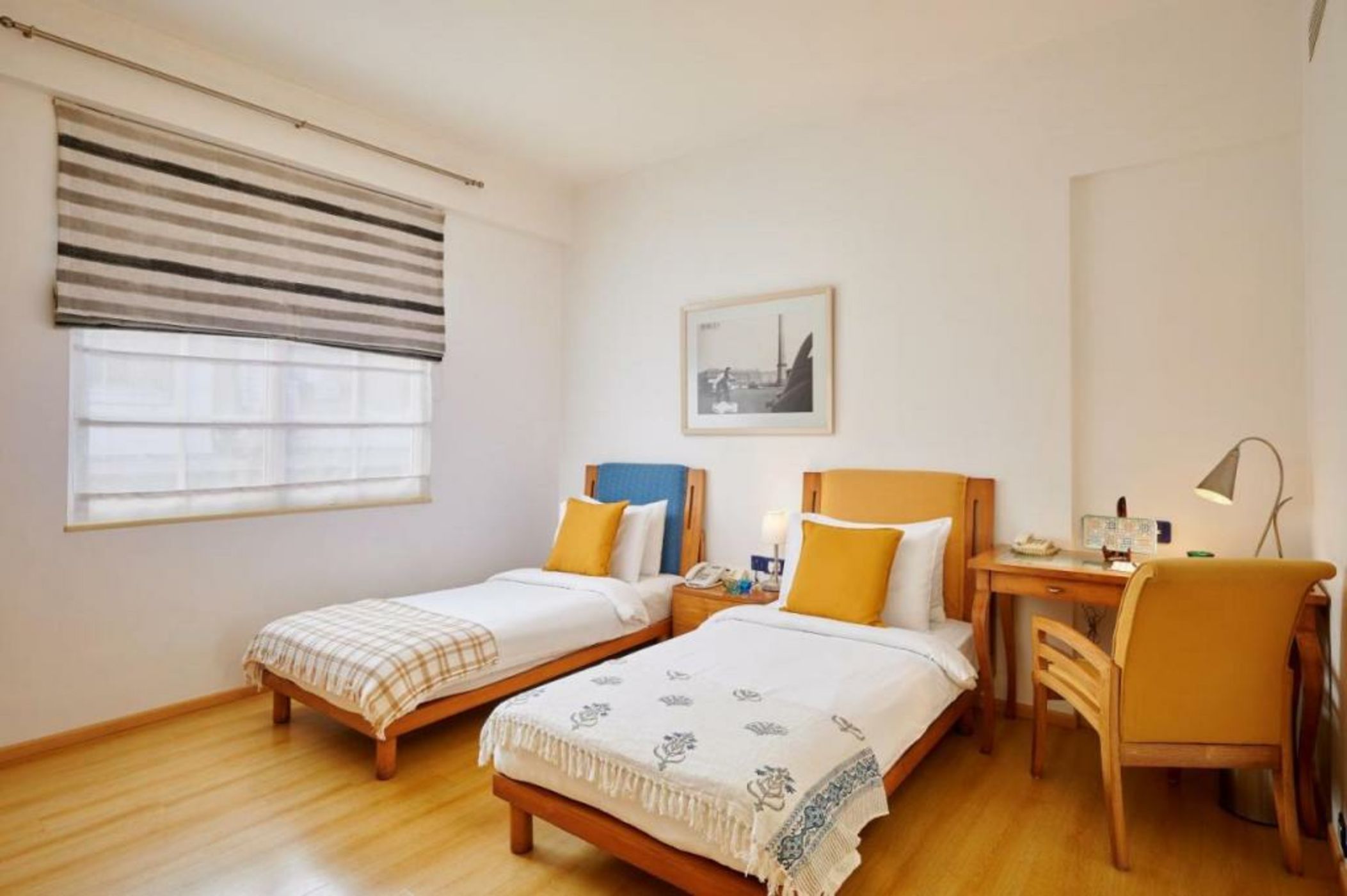 The Gordon House Hotel - Near Gateway Of India