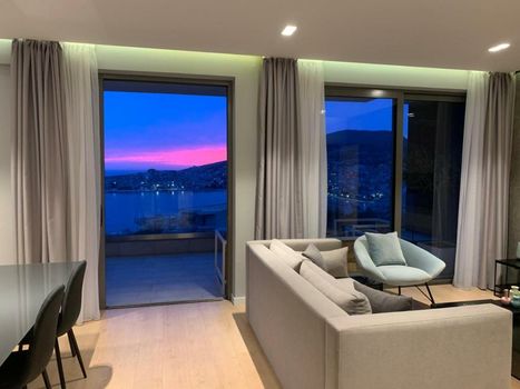 ArtNest Boutique Hotel & Suites