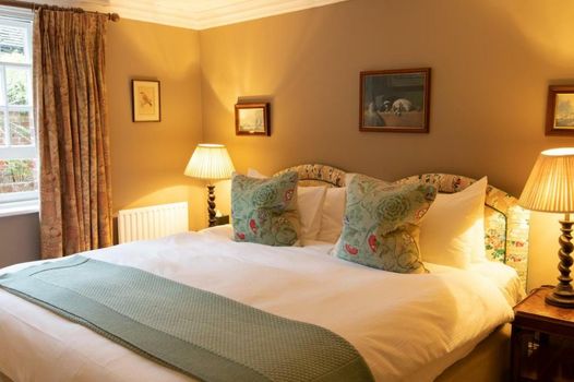 Spread Eagle Hotel And Spa