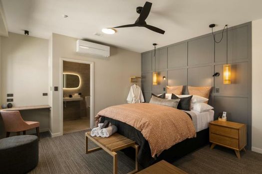 14th Lane Urban Hotel