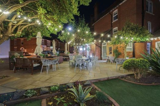 Somerset House Boutique Hotel and Restaurant