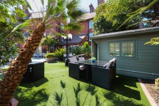 Somerset House Boutique Hotel and Restaurant