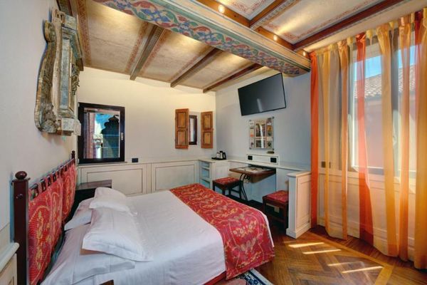 Art Hotel Commercianti