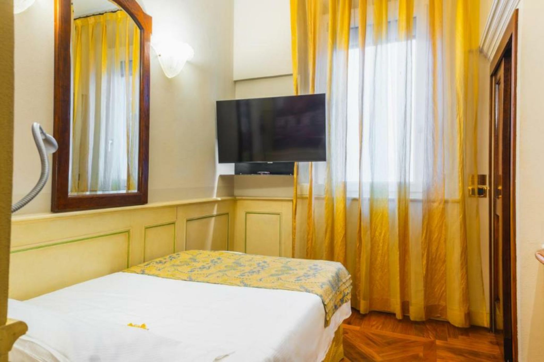 Art Hotel Commercianti