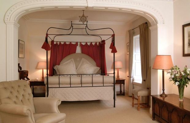 The Royal Hotel