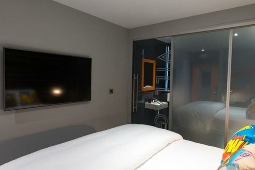 Village Hotel Portsmouth