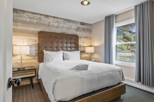 Lamphouse By Basecamp