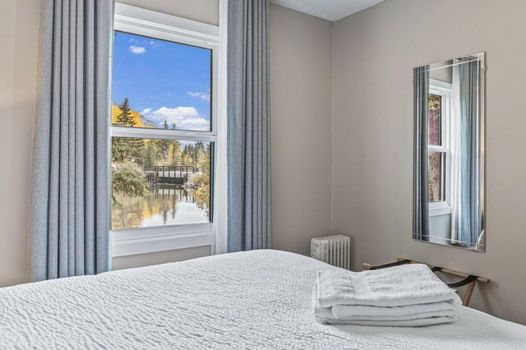 Lamphouse By Basecamp