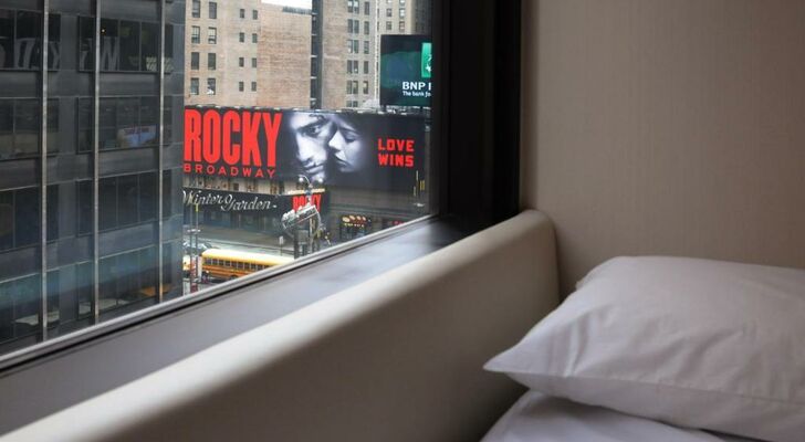 citizenM New York Times Square