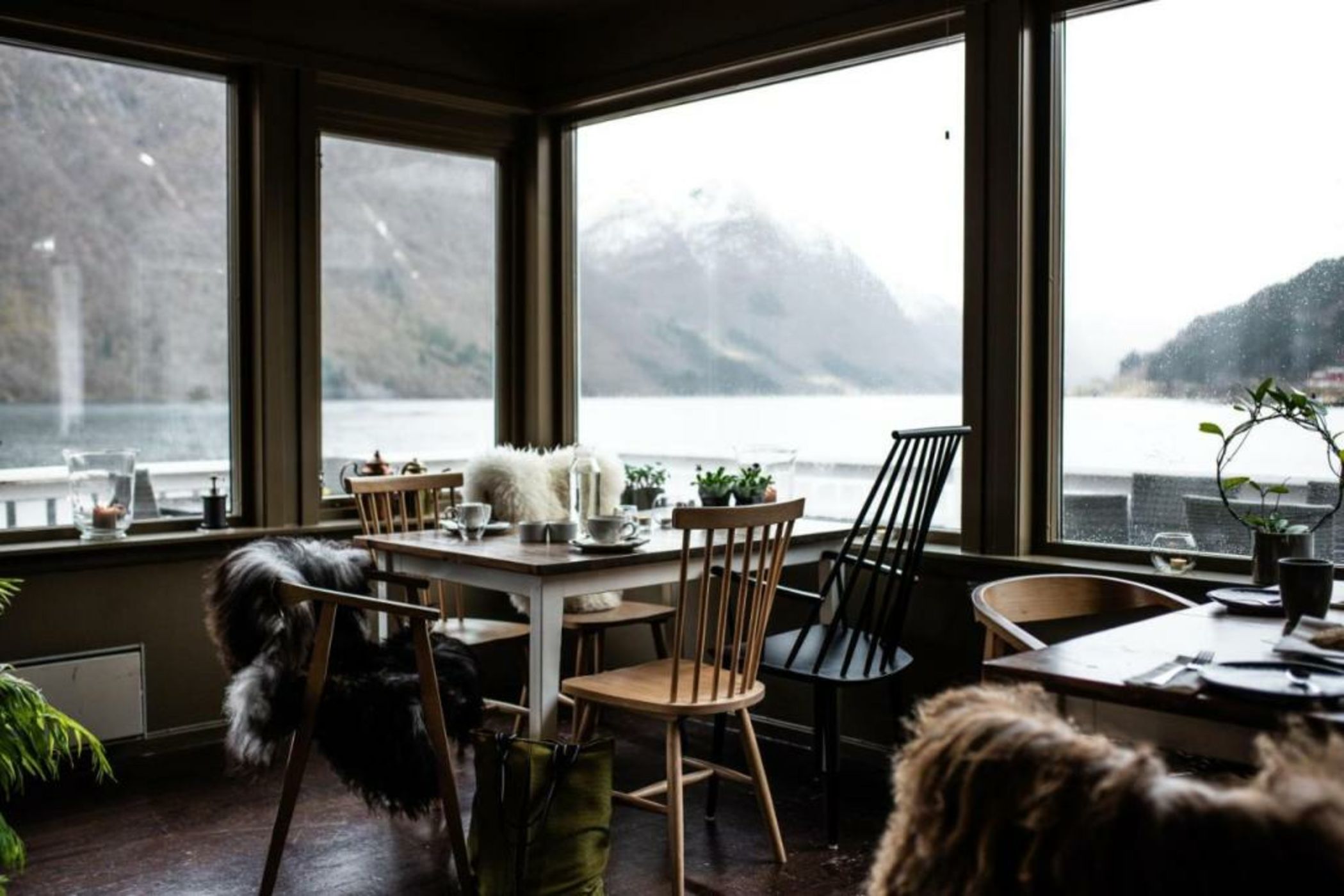 Fjærland Fjordstove Hotell - Huseby Hotelldrift AS
