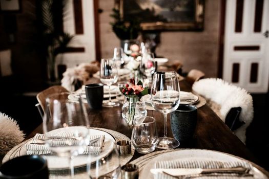 Fjærland Fjordstove Hotell - Huseby Hotelldrift AS