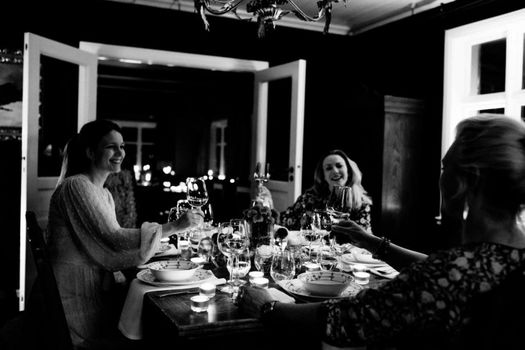 Fjærland Fjordstove Hotell - Huseby Hotelldrift AS