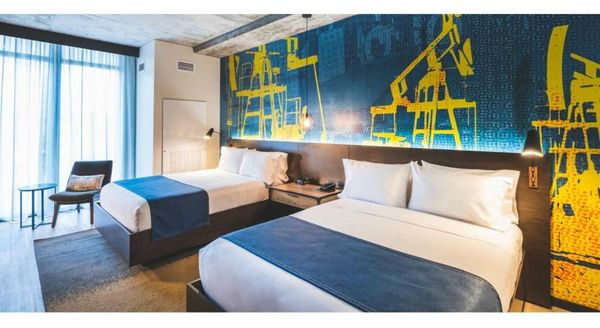 Hotel Indigo Tulsa DWTN/Entertainment Area