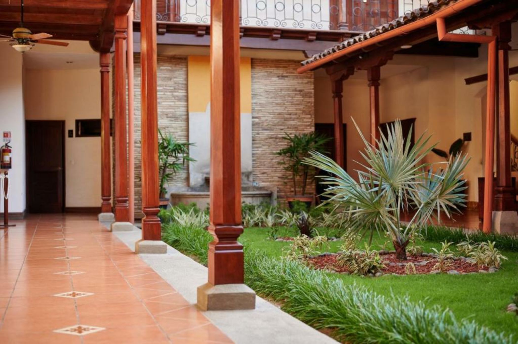 Hotel Plaza Colon - Granada Nicaragua