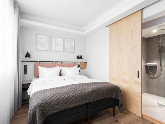 Oru Hub Hotel Tallinn - Handwritten Collection