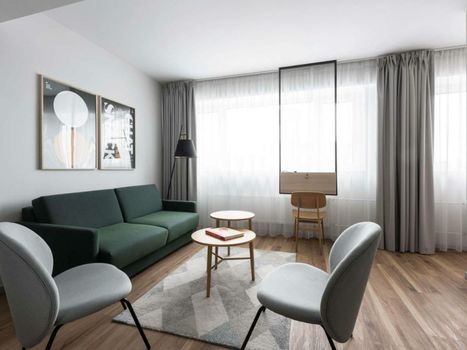 Oru Hub Hotel Tallinn - Handwritten Collection