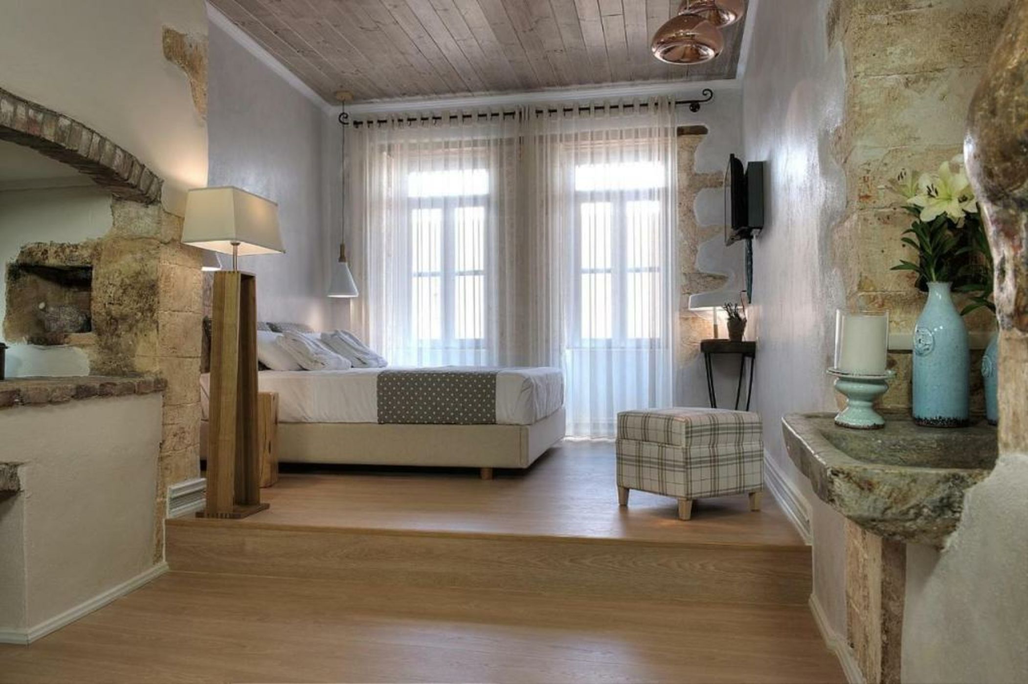 Elia Zampeliou Hotel