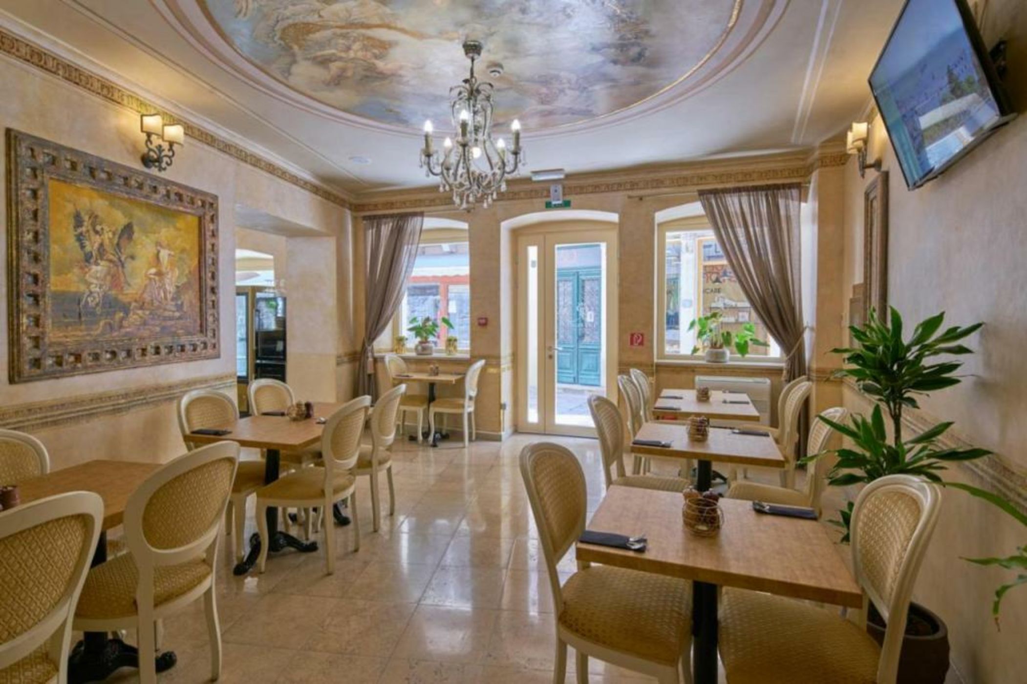 Heritage Hotel Life Palace