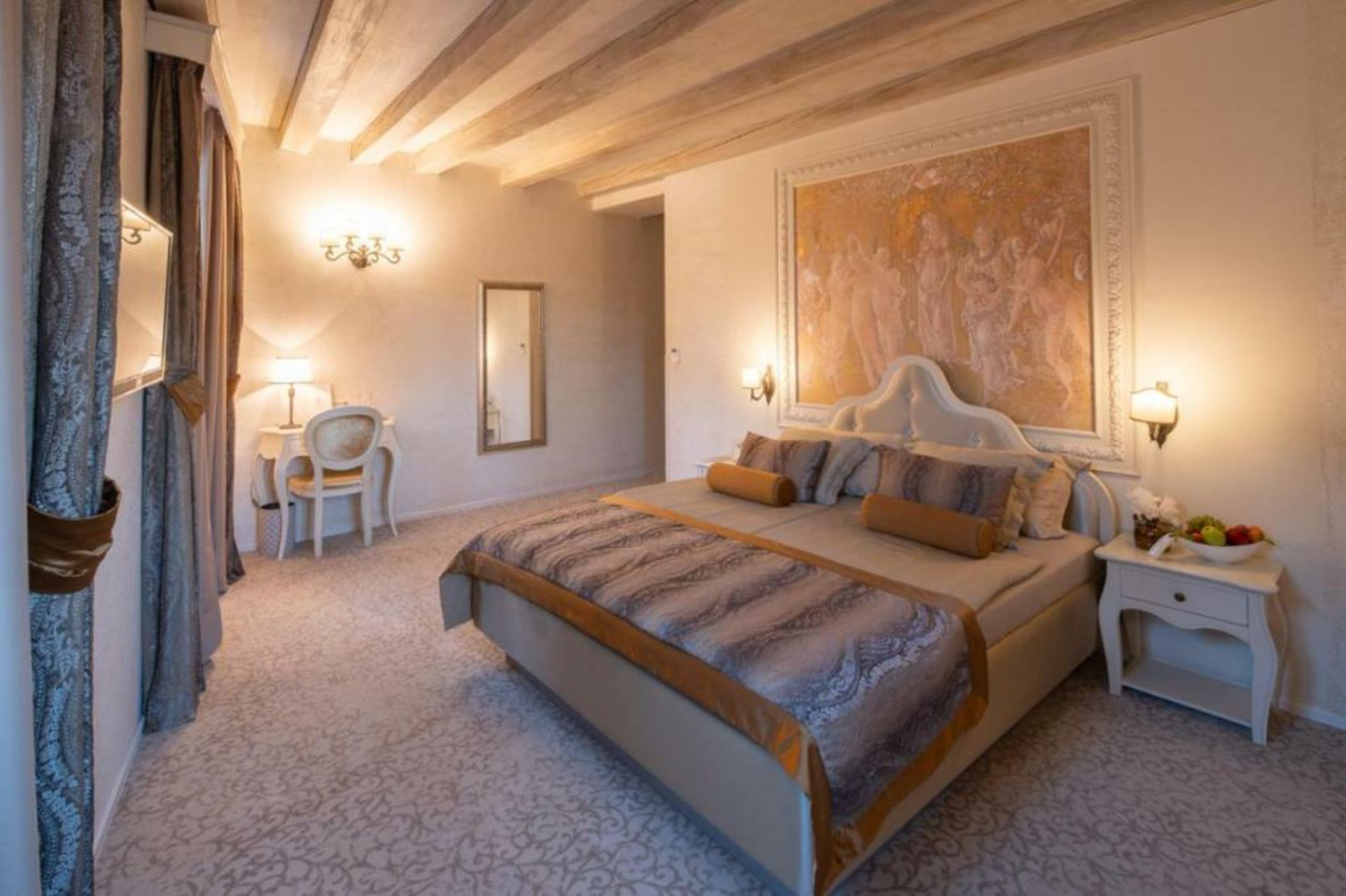 Heritage Hotel Life Palace